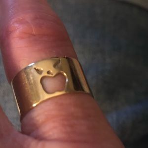 Cute 10k gold ring